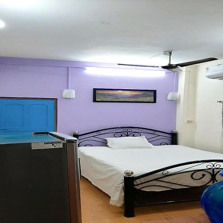 Dden Vennell Bnb -Metro Access- Calcutta Eksteriør billede